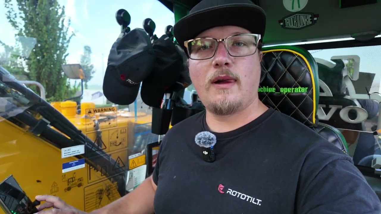 Uitleg Leica Geosystems GPS op de graafmachine